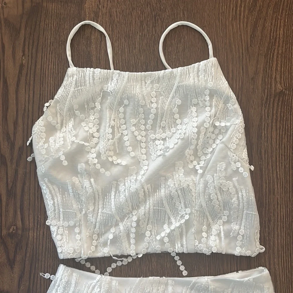 Two Piece Set - Picture 3 of 6